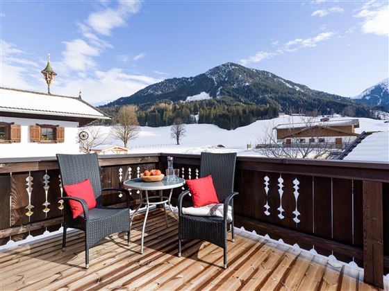 Ferienhaus_Auerbauer_Feuring_16_Brixen_Terrasse_Au