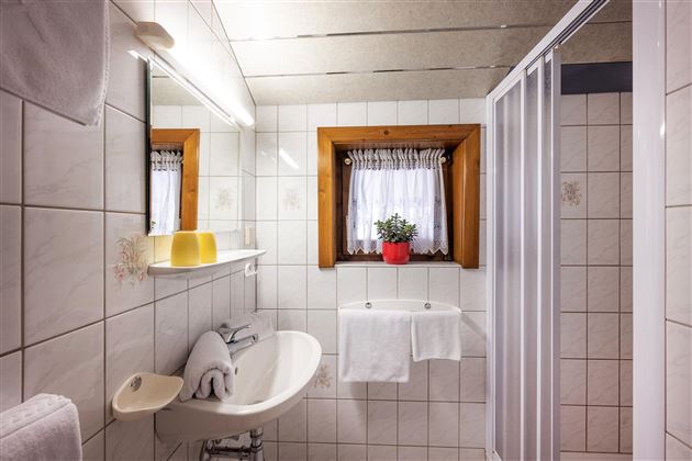 Ferienhaus Bachler Badezimmer