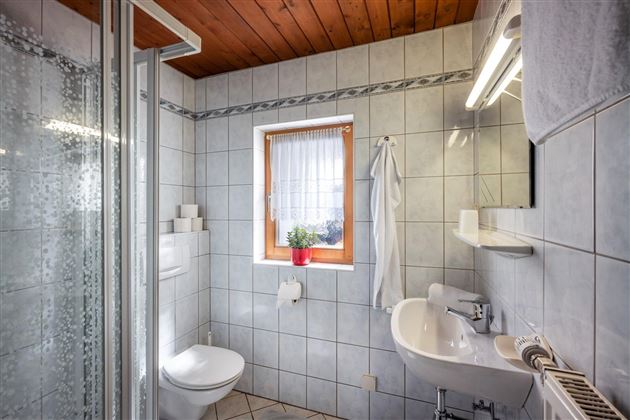 FErienhaus_Bachler_Unterlauterbach_15_Brixen_Badez