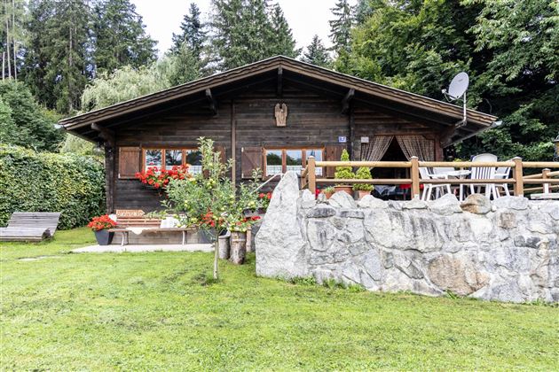 Ferienhütte Puutz_Wörgl_Dissertori_Aufgang und Ter
