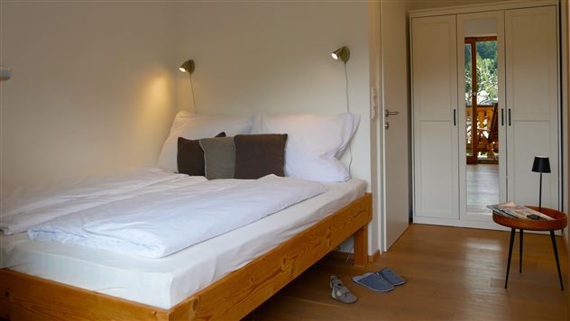 Ferienwohnung Rettenstein Schlafraum Bergblick im 