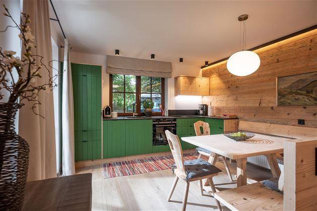Ferienwohnung_Zirbenduft_Hopfgarten_Küche_Stube