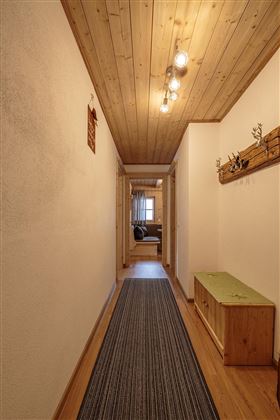 Franz_Senfter_Photography_Simmi_Appartement_Grünho