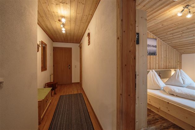 Franz_Senfter_Photography_Simmi_Appartement_Grünho