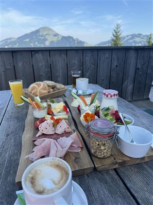 Frühstück am Berg
