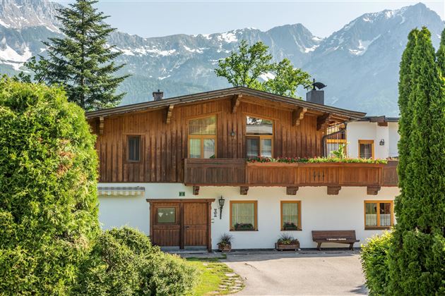 mit Haustüre
