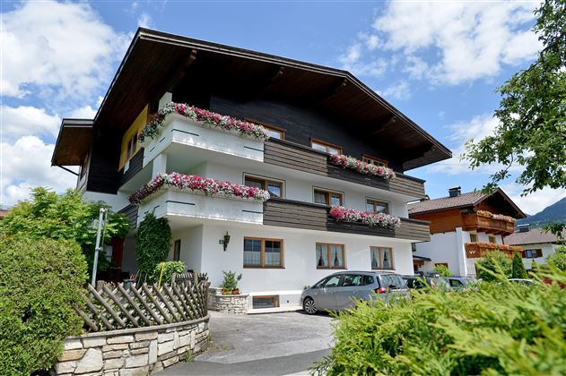 Gästehaus Inntal Ebbs im Sommer