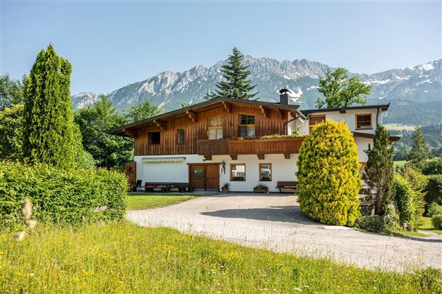 Gästehaus  mit Parkplatz