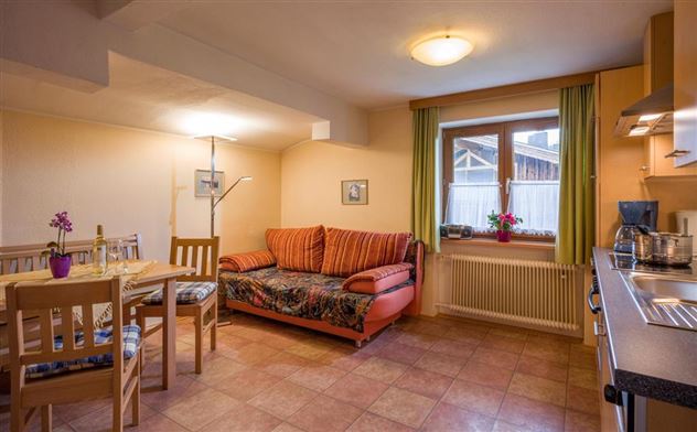 Gaestehaus_Staffner_Kirchberg_Appartement_1_Wohnku