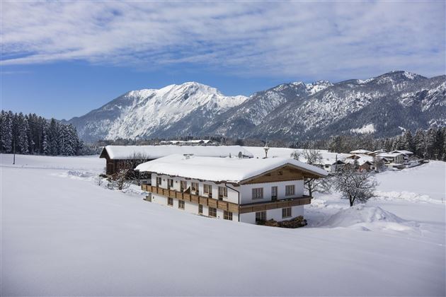 Gaestehaus_Vroni_Pfaringhof_Dorf_40_AngerbergHaus3