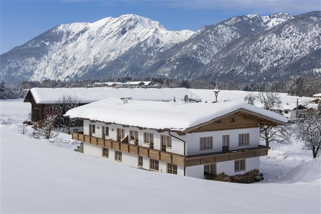 Gaestehaus_Vroni_Pfaringhof_Dorf_40_AngerbergHaus4