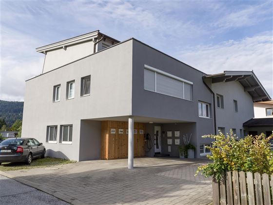Garage / Eingangsbereich