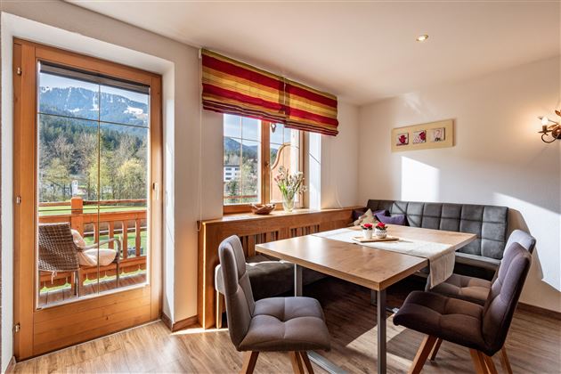 Haus_Alpenrose_Blaiken_46_Scheffau_04_2025_Esstisc
