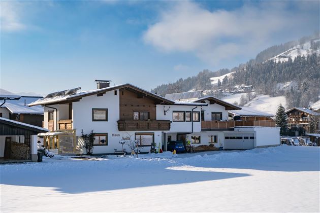 Haus_Anita Haus_aussen_Winter_1