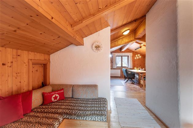 Haus_Christina_Dorf_21_Soell_02_2025_Wohnraum_2