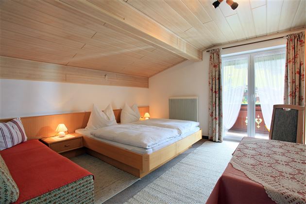 Haus-Keim-Eva-Binderfeld-7-Kirchberg-Haus-Schlafzi