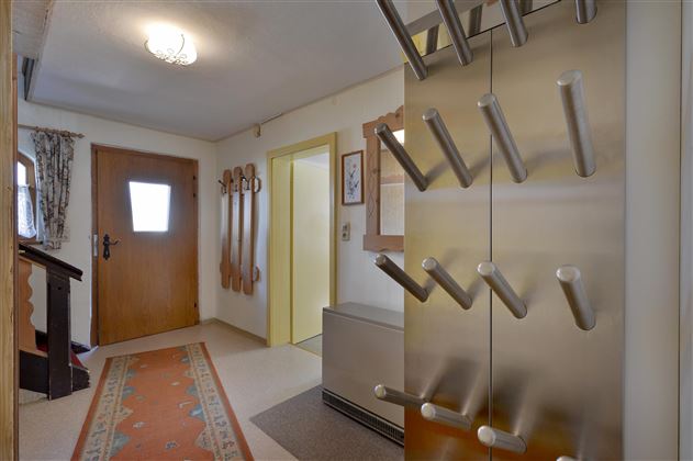 Haus-Lindner-Kirchberg-Gang-Schuhtrockner