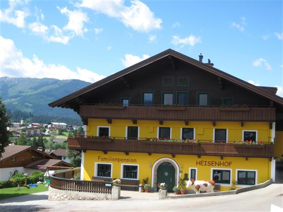 Haus mit Sicht auf das Dorf