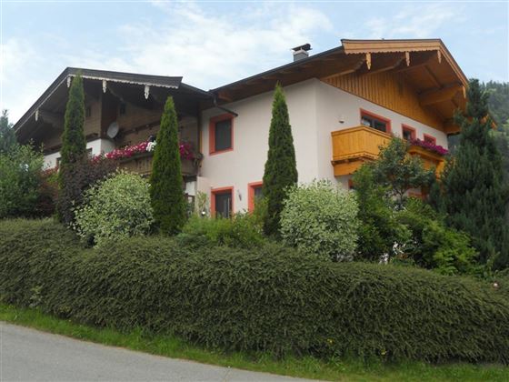 Haus Renate im Sommer