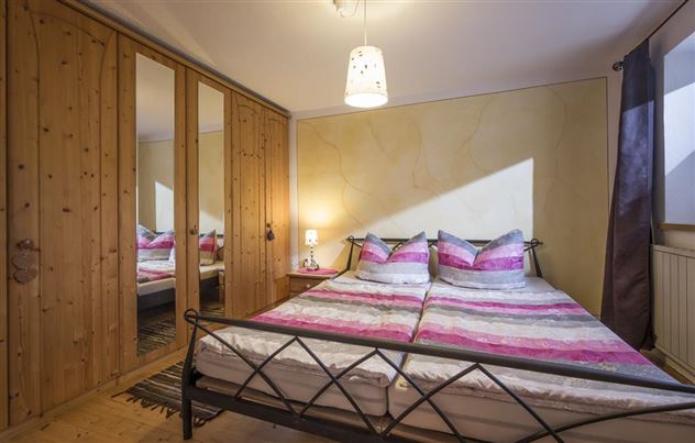Haus Riedmann Schlafzimmer1