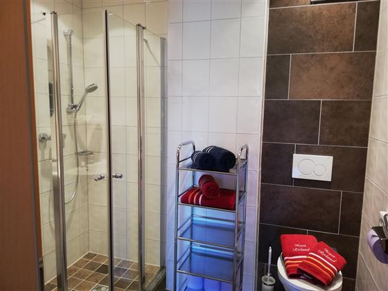 Haus-Roland-Prem-Annamarie-Lindrainweg-Bad