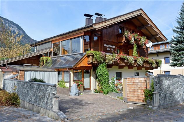 Haus Sommer neu