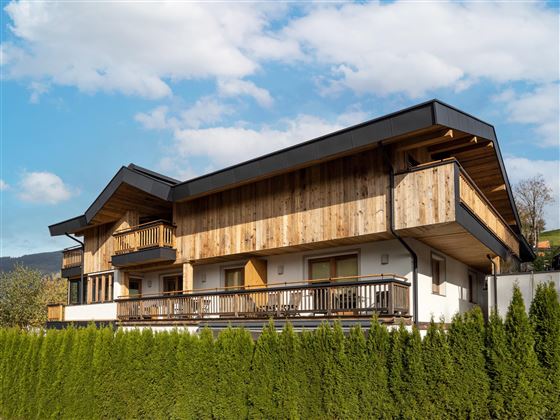 Haus_Voetter_Brosenbuehel_5_Kirchberg_Haus_aussen_