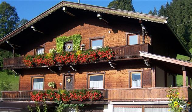 Hausansicht Adelschmied