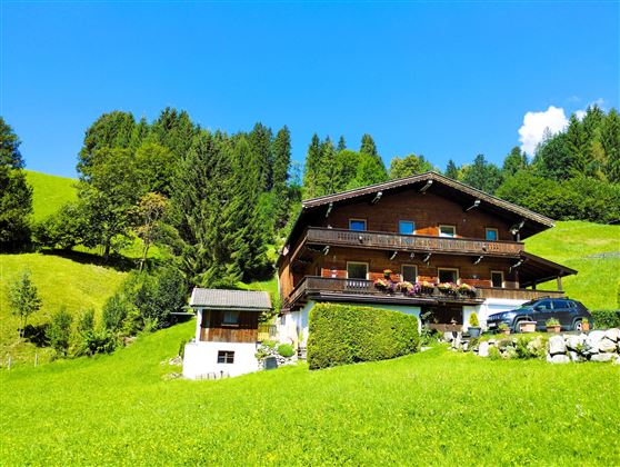 Hausansicht Sommer 2023