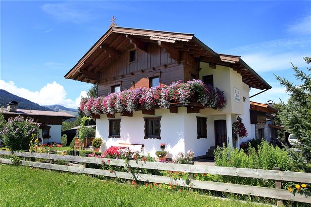 Hausansicht Sommer I