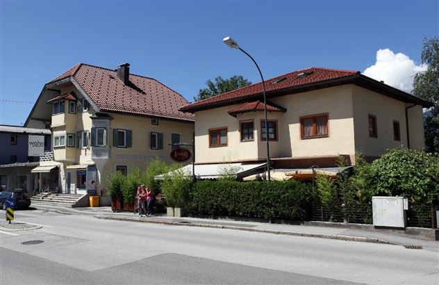 Hausansicht Sommer (Salzburgerstr. 22)