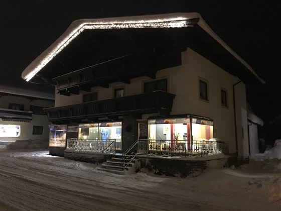Hausansicht Winter