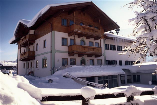 Hausansicht_Winter_3