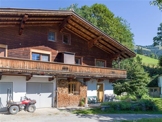 Herrenlehen_Brandseite_22_Kirchberg_Haus_aussen_1 