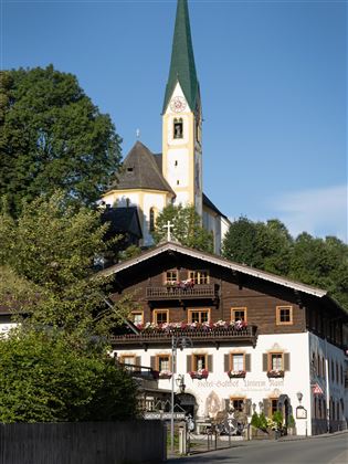 Hotel_Gasthof_Unterm_Rain_Kitzbuehelerstrasse_8_Ki