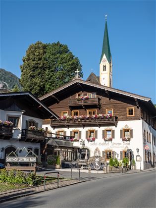 Hotel_Gasthof_Unterm_Rain_Kitzbuehelerstrasse_8_Ki