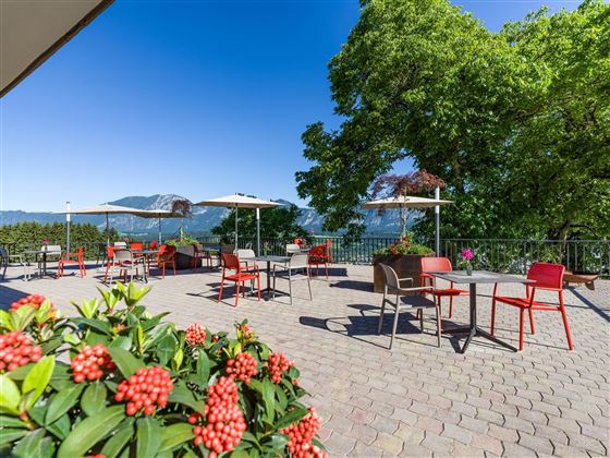 Hotel_Hennersberg_Hennersberg_1_Woergl_Terrasse