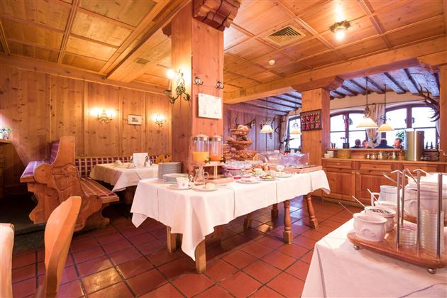 Hotel-Kirchenwirt-Kirchberg-Neugasse-14-Fruehstuec