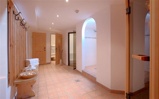 Hotel-Kirchenwirt-Kirchberg-Neugasse-14-Wellness_1