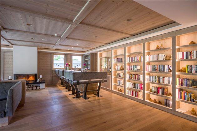 Hotel Thierseerhof Bibliothek 