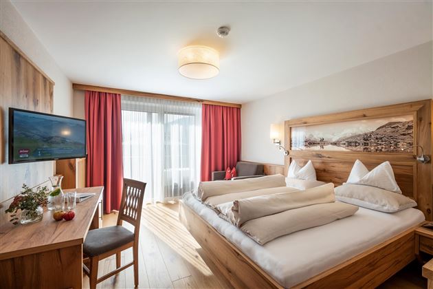 Hotel_Tirolerhof_Bahnhofstrasse_26_Hopfgarten_09_2