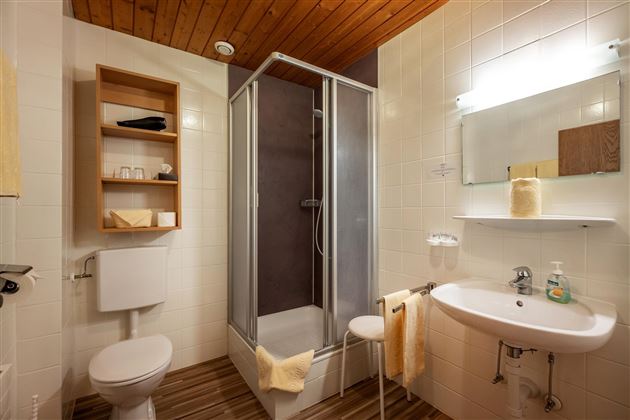 Hotel_Tirolerhof_Zimmrt_18_Badezimmer