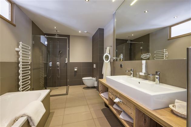 Hotel_Zentral_Kirchberg_02_2019_Suite_Fleckalm_422