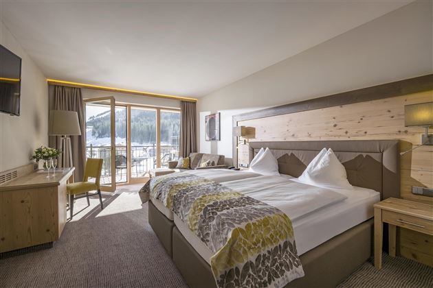 Hotel_Zentral_Kirchberg_02_2019_Suite_Gaisberg_410
