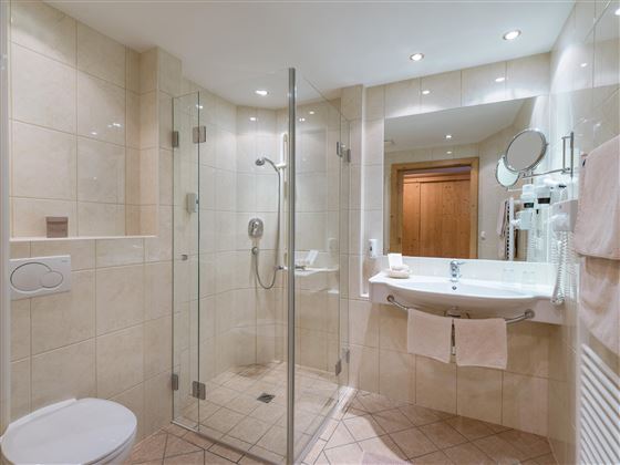 Hotel_Zentral_Stoecklfeld_7_Kirchberg_10_2021_Zimm