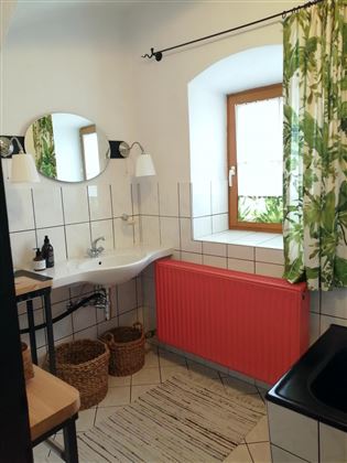 Shared boath room
