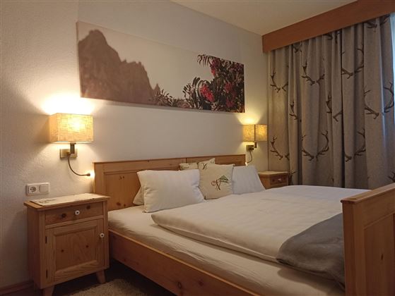 IMG_20241021_110551Schlafzimmer