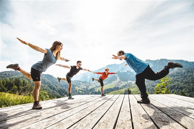 Kaisergebirge_Qi Gong am Brentenjoch_4(c)Mathäus G