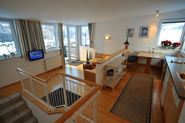 Küche - Wohnzimmer