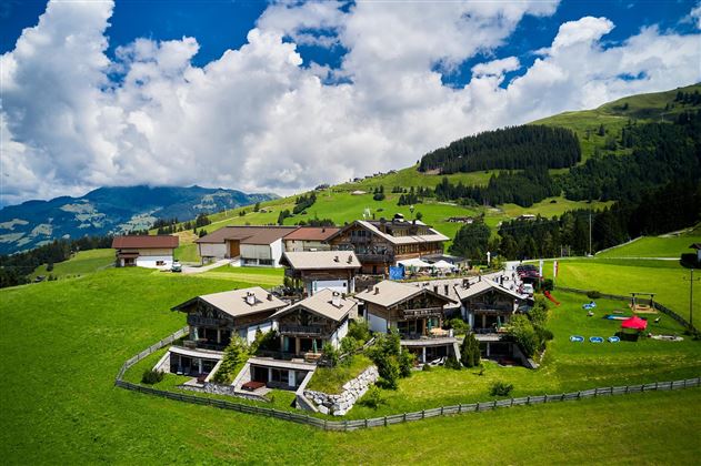 Maierl im Sommer von oben